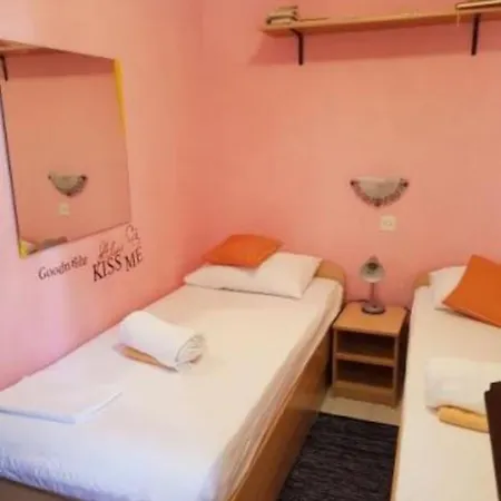 Apartman Darina Necujam